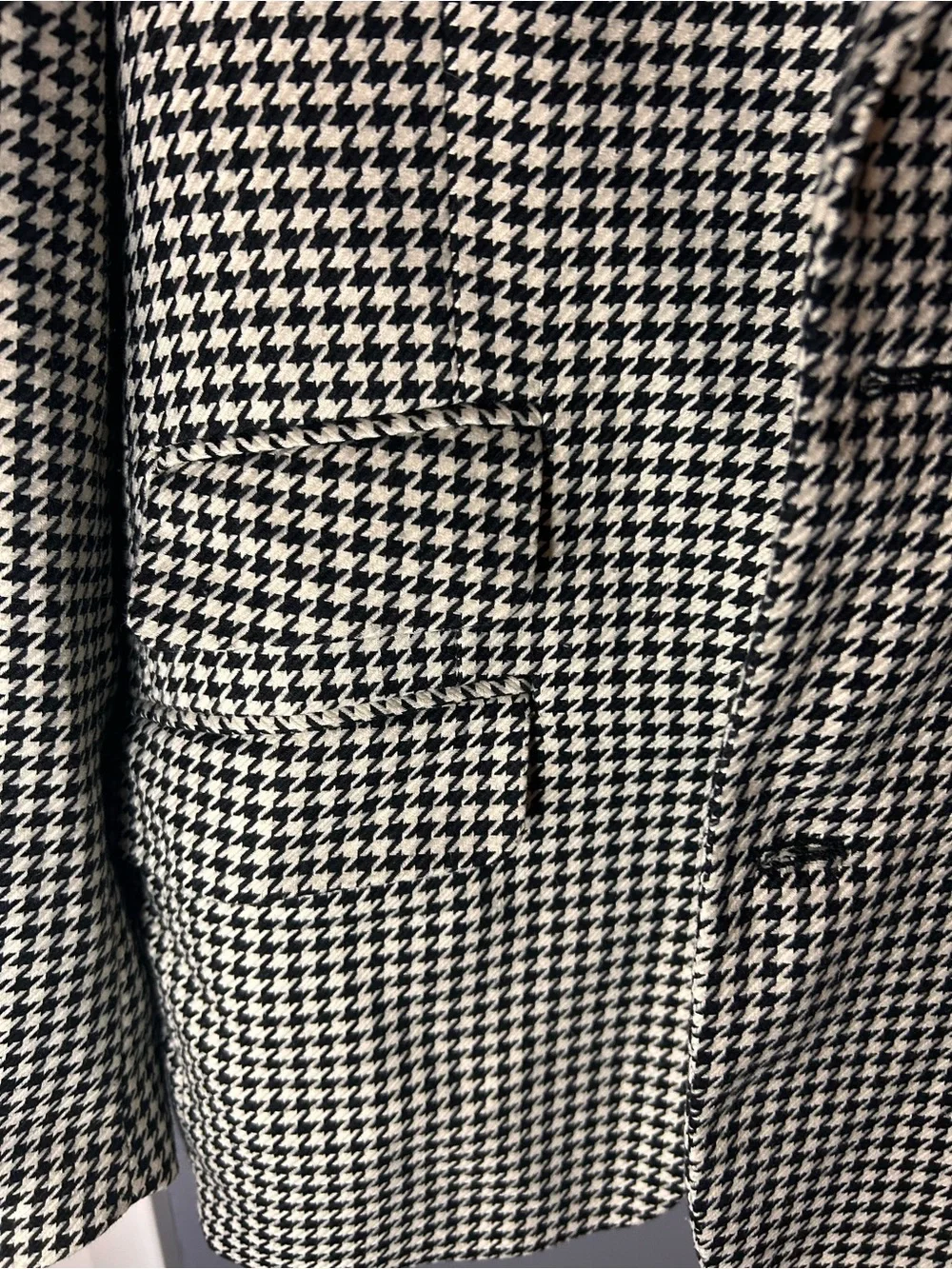 Stacy Adams Black & White Houndstooth Sport Coat